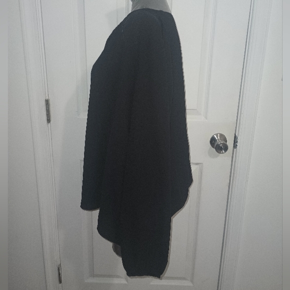 DR2 Black and White Blouse Top 103 - Picture 3 of 4